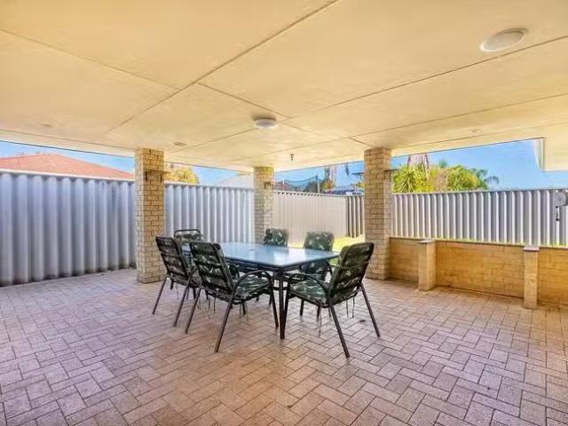 New 20 Merida Loop, Port Kennedy, WA 6172