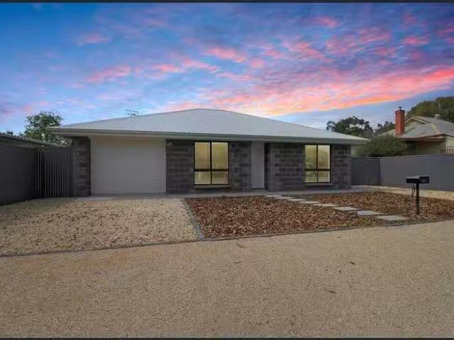 Cheap 20 Nineteenth Street, Renmark, SA 5341
