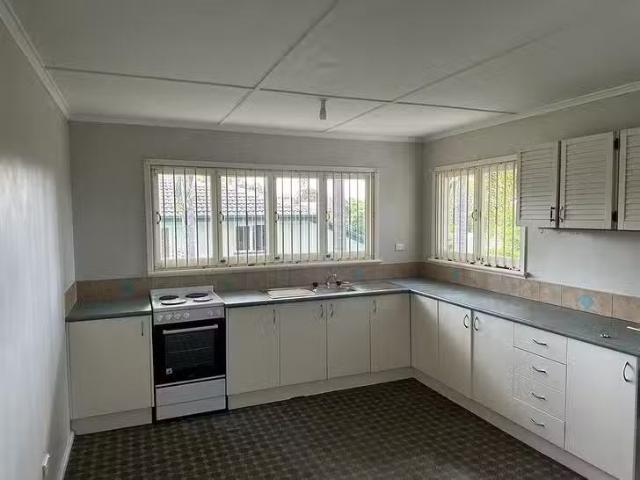 Deal! 20 Pimlico Street, Inala, QLD 4077