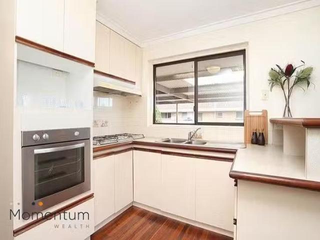For Rent! 214 Clontarf Road, Hamilton Hill, WA 6163