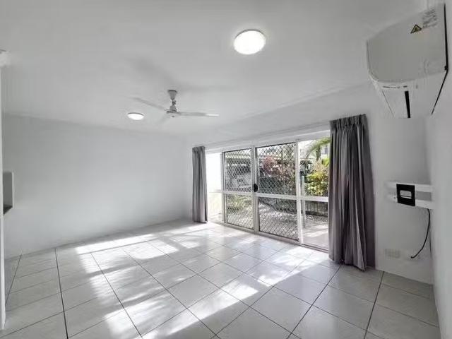 Deal! 217/191 Mcleod Street, Cairns North, QLD 4870