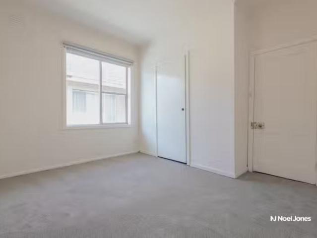 Nice 2/175 Francis Street, Yarraville VIC 3013