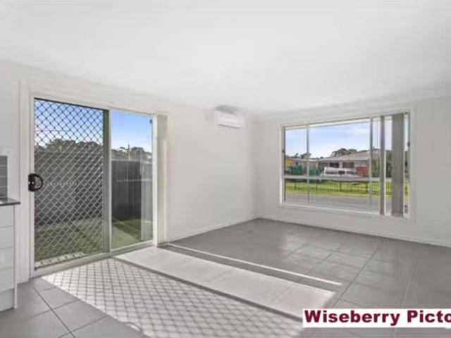 Unique 217A Seventh Ave, Austral House for rent Listed by Jas.