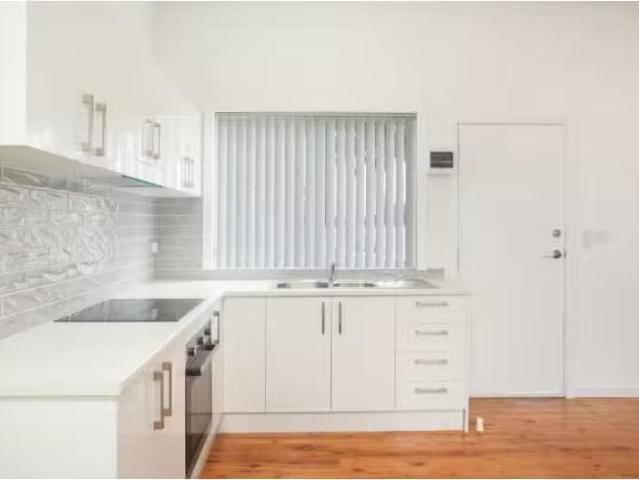 Cozy 2/104 Waratah Street, Windang Apartment for rent Listed.