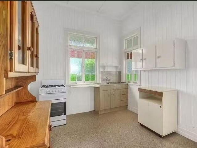 Rental! 2/109 Victoria Street, Windsor, QLD 4030