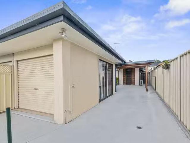 Just in! 2/10 Maud Street, Tugun, QLD 4224