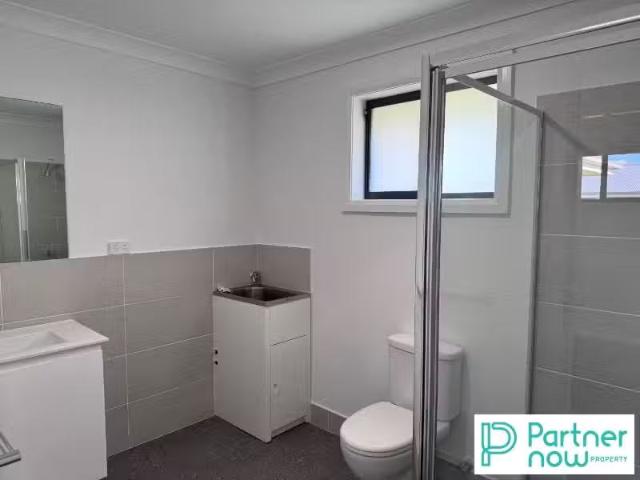 Charming 2/10 Fairymartin Lane, TAMWORTH Apartment for rent L.