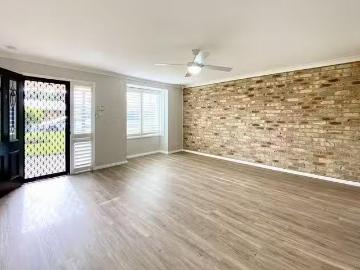For Rent! 2/12 Pebble Parade, Fingal Bay, NSW 2315