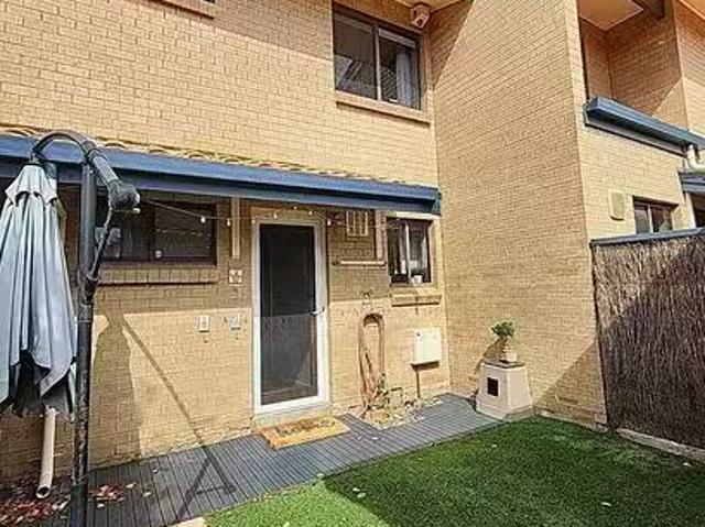 Cozy 2/131 Brebner Drive, West Lakes, SA 5021