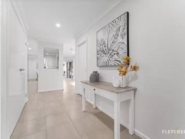 Deal! 21 Botanical Drive, Truganina VIC 3029 House For Lease