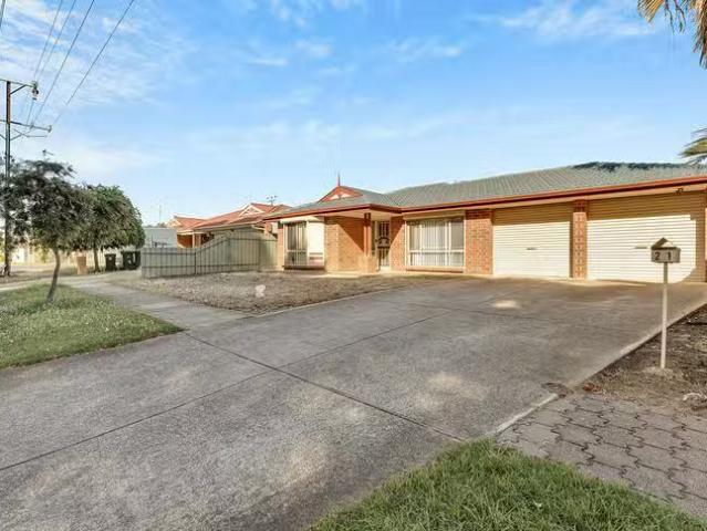 Unique 21 Parallel Avenue, Salisbury North, SA 5108