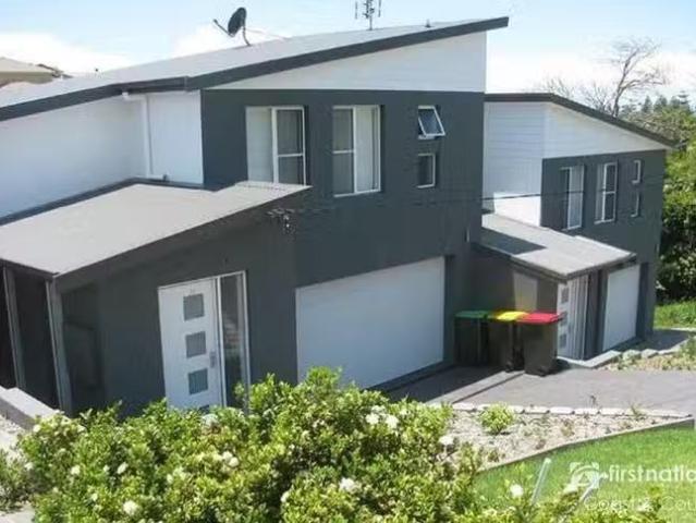 Charming 21A Bland Street, Kiama, NSW 2533