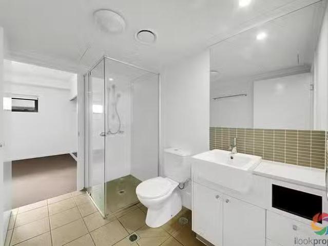 Cozy 224/64 Glenlyon Street, Gladstone Central, QLD 4680