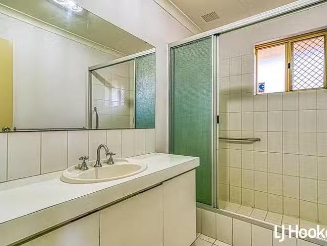 Just in! 2/256 St Kilda Road, Kewdale, WA 6105