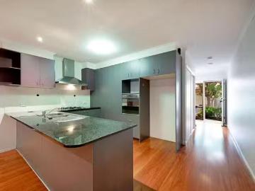 Rental! 2/29 Tea Gardens, Gungahlin, ACT 2912