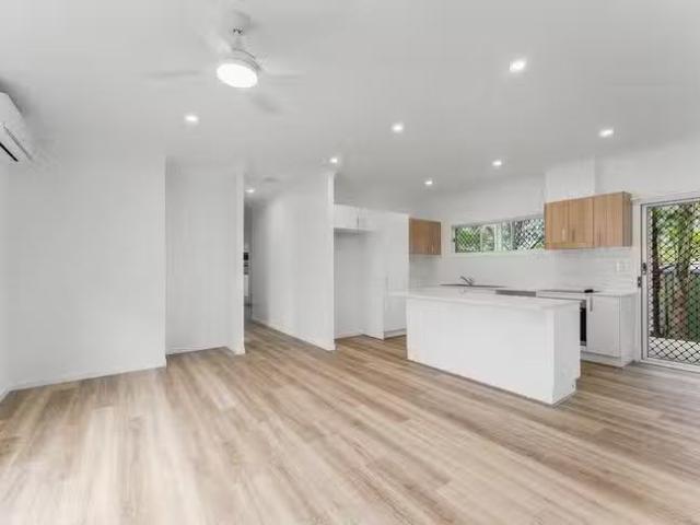 New 2/20 Homebush Drive, Regents Park, QLD 4118