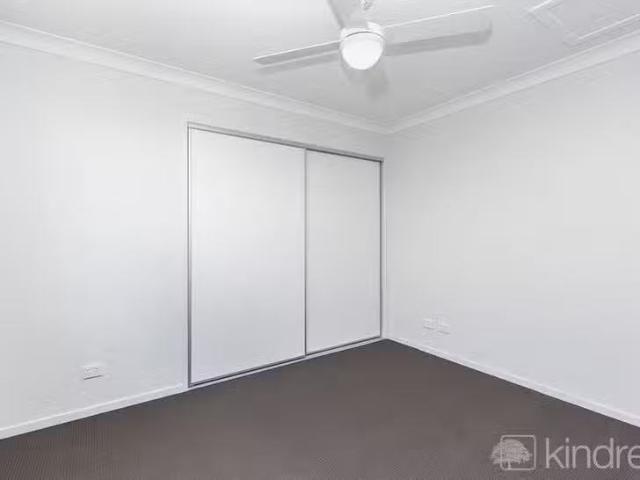 Rental! 2/22 Awoonga Crescent, Morayfield, QLD 4506