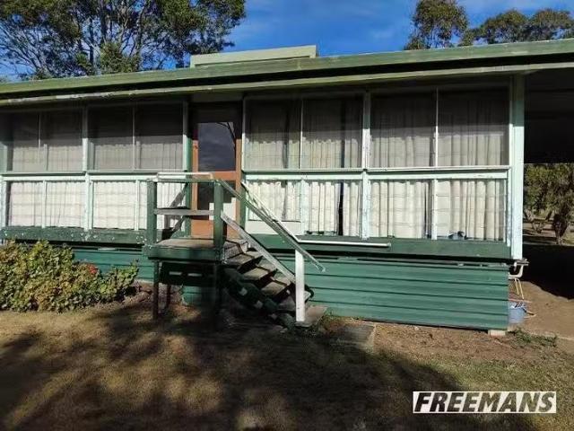 Just in! 2/2332 Burnett Highway, Wyalla, QLD 4615