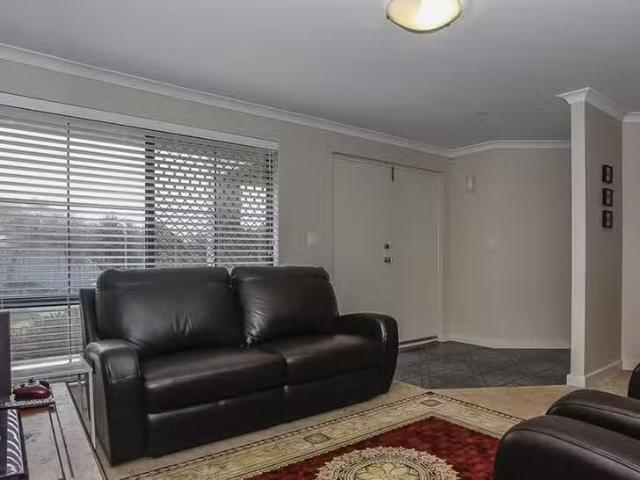 Cheap 22 Ceduna Way, Quinns Rocks, WA 6030