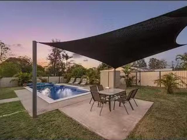 For Rent! 22 Glastonbury Drive, Bethania, QLD 4205