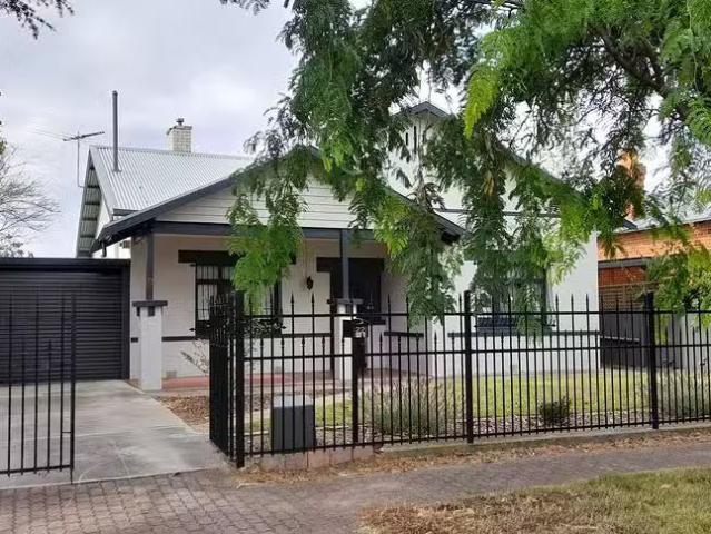 For Rent! 22 Da Costa Avenue, Prospect, SA 5082