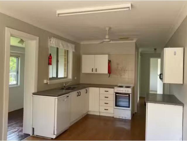 Rental! 22 Hillcrest Avenue, Wingham House for rent Listed by.