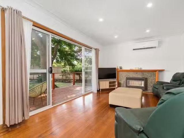 Unique 22 Overport Road, Frankston South, VIC 3199