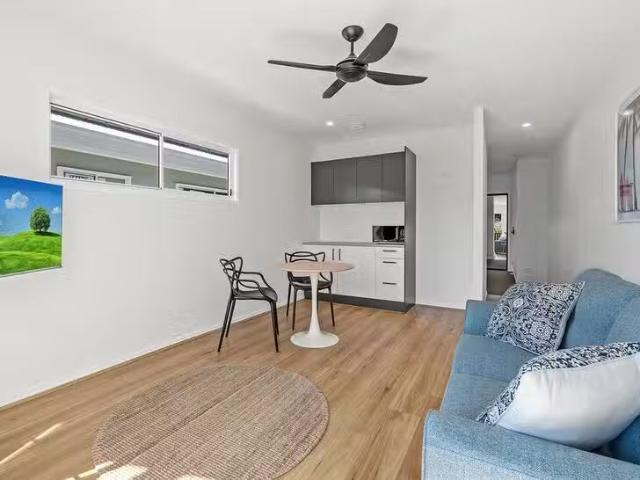 Rental! 22 Susinteraction Street, Mitchelton, QLD 4053