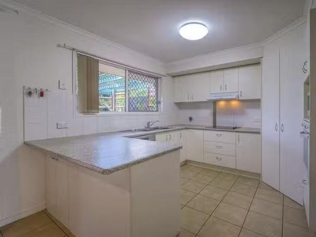 Charming 22 Picadilly Circuit, Urraween, QLD 4655