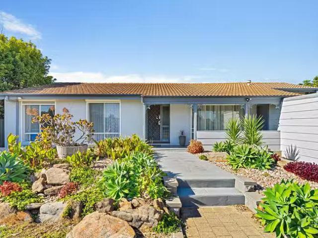 New 22 Quadrant Terrace, Seaford, SA 5169