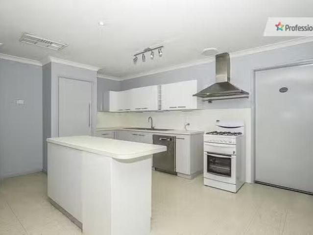 Cheap 2/2 Wellaton Street, Midvale, WA 6056