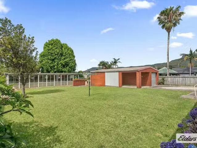 Cozy 235 Rothery Street, Corrimal, NSW 2518
