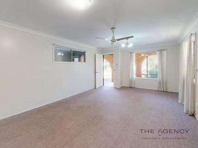 New 2/305 Mills Avenue, Frenchville, QLD 4701