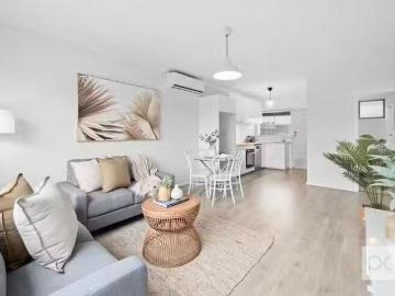 Deal! 2/317 Tapleys Hill Road, Seaton, SA 5023