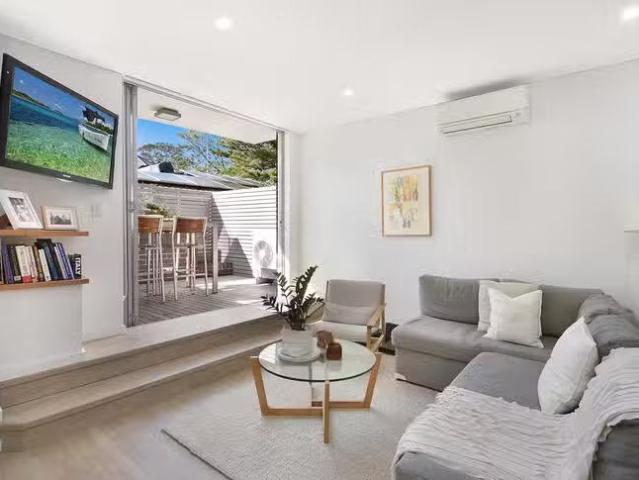 Cheap 2/31 Midway Drive, Maroubra, NSW 2035