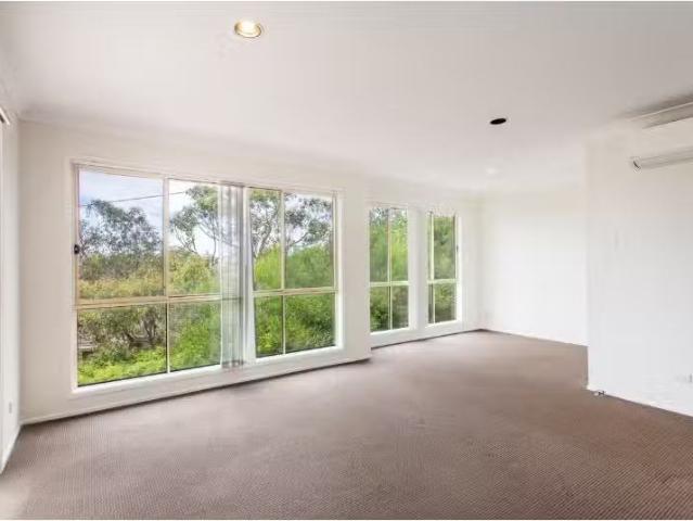 Rental! 23/27 Milyerra Road, Kariong Townhouse for rent Liste.