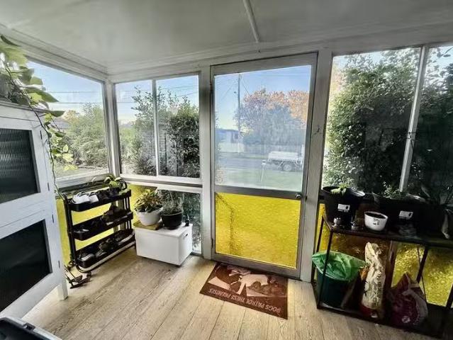 Deal! 23 Vineyard Street, One Mile, QLD 4305