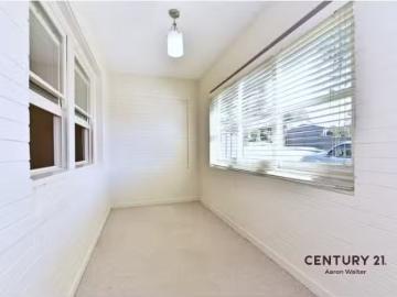 Charming 2/42 Coolamin Road, Waratah Apartment for rent Liste.