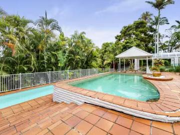 Nice 243 Moons Lane, Brookfield QLD 4069