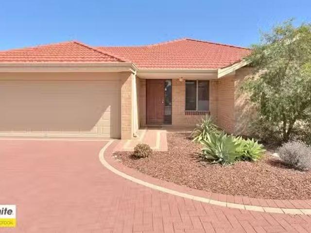 Charming 2/43 Birkett Circle, Ellenbrook, WA 6069