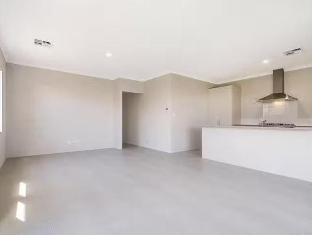 For Rent! 24 Archipelago Way, Two Rocks, WA 6037