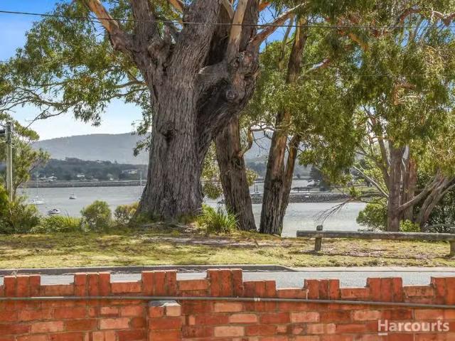 Charming 24 Goulburn Street, GEORGE TOWN, TAS 7253 House for.