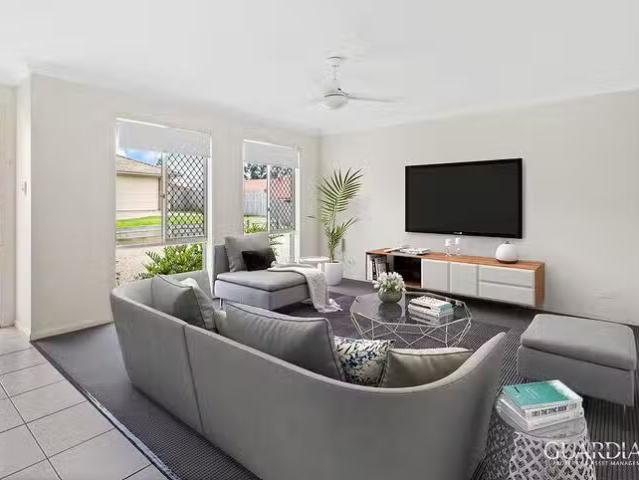 Just in! 24 Muscari Crescent, Drewvale, QLD 4116