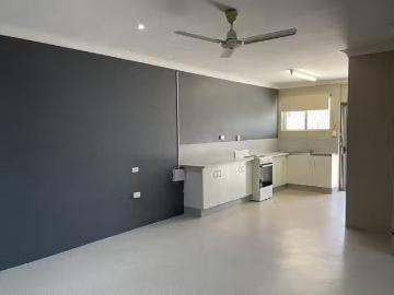 Just in! 2/4 Palmerston Street, Pimlico, QLD 4812