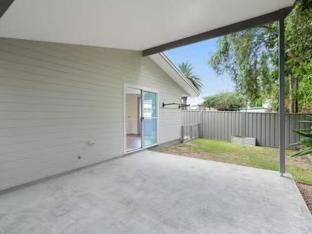 Cozy 24A Panorama Parade, Berkeley Vale, NSW 2261