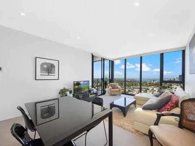 Deal! 2505/472 Pacific Highway, St Leonards, NSW 2065