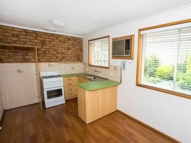 Cozy 2/53 Carruthers Drive, Modbury North, SA 5092