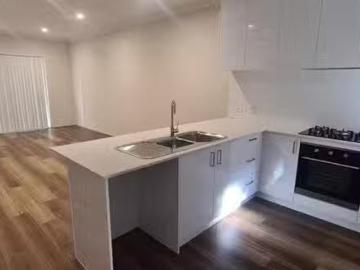 Unique 25 Broadwater Avenue, Anketell, WA 6167