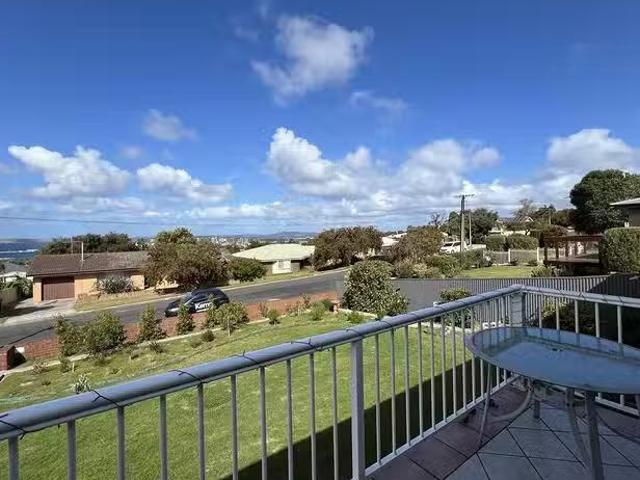 Nice 25 Easton Road, Port Lincoln, SA 5606