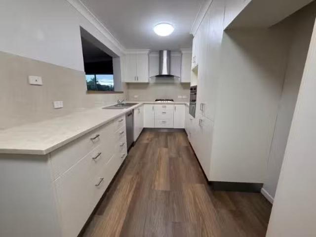 Nice 25 Halls Rd, COFFS HARBOUR House for rent Listed by Prd.